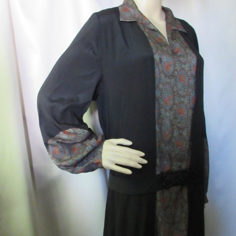 SALE Antique Dress Black Crepe Tapestry Pattern Early 20th Century - Picture 4 of 11